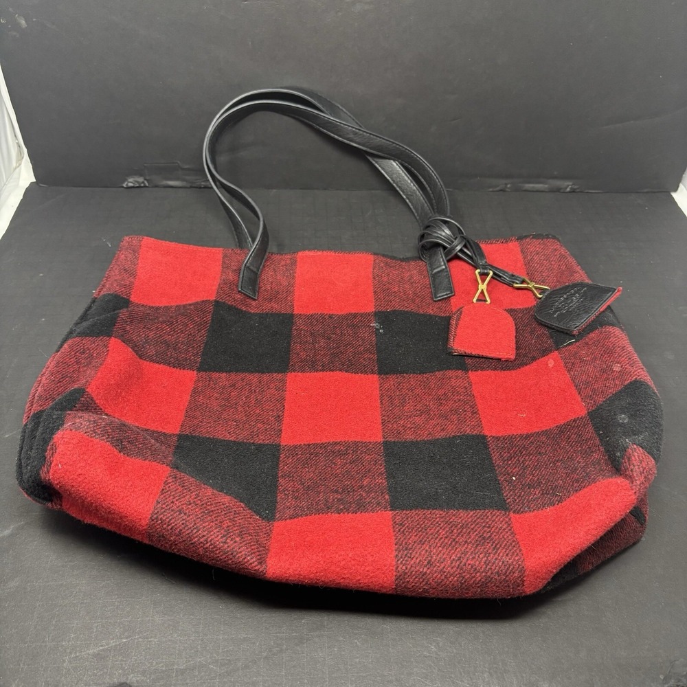 Bass Tote Plaid Reversible Black Red Classic Flannel Faux Leather Large Purse